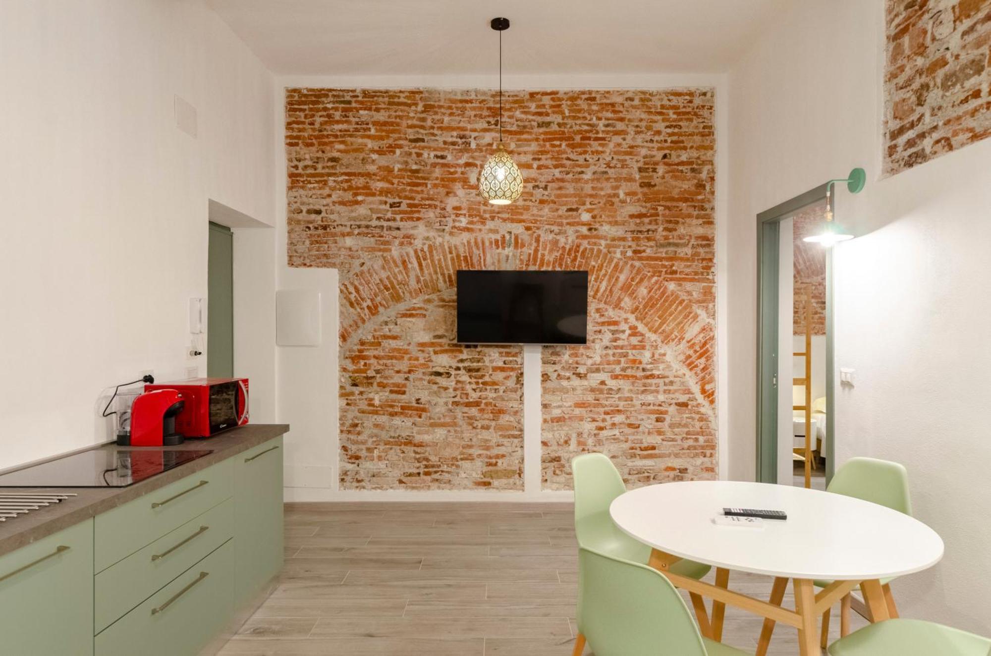 Castelli'S Apartments Campo 8 جنوة المظهر الخارجي الصورة